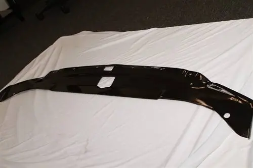 Trusted Brand Dodge Magnum TruFiber Carbon Fiber LG64 Radiator Cover TC20220-LG64