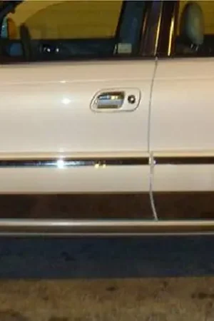 Hot Deal LINCOLN CONTINENTAL 4dr QAA Stainless 8pcs Rocker Panel Trim TH38610