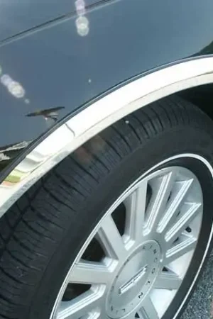 TOWN CAR 4dr QAA Molded Stainless 4pcs Wheel Well Fender Trim WZ38680 Buy Today