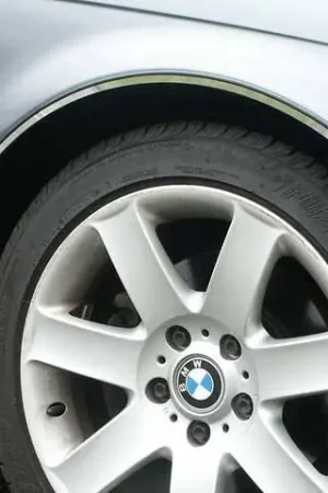 BMW 3 SERIES 2dr QAA Stainless 4pcs Wheel Well Accent WQ25901 Editor’s Pick