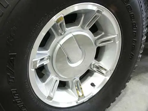 HUMMER H2 4dr QAA Stainless 36pcs Wheel Skin Accent HV43019 Buy Today