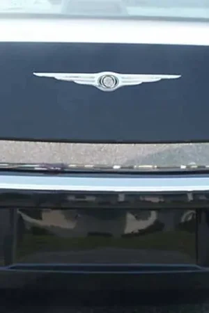 Factory Price CHRYSLER 300 4dr QAA Stainless 1pcs Rear Deck Accent RD45760