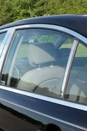 Hot Deal Fits Hyundai ACCENT 4dr QAA Stainless 18pcs Window Accent Package WP27365