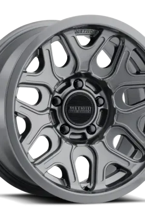 Price Drop Method MR322 / 20x10 / 8x6.5 BP / -18ET / 4.76in BS / 130.81mm CB - Gloss Titanium Wheel