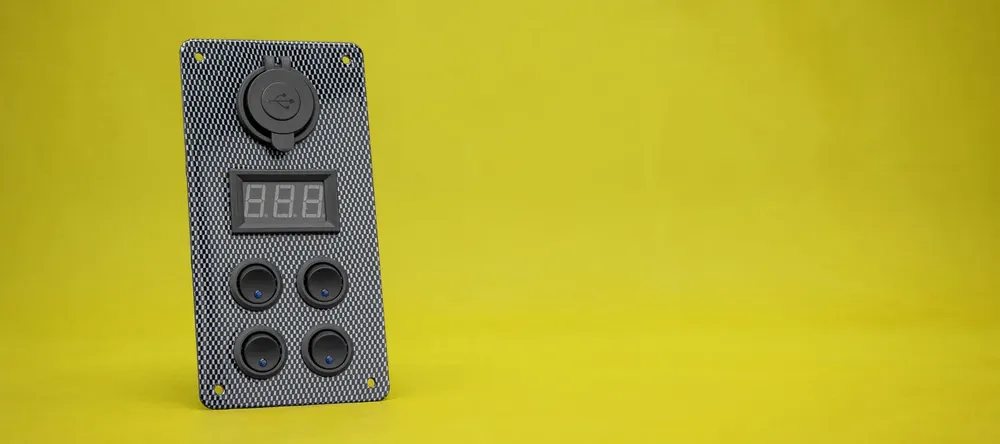 Stedi Carbon Switch Panel With Usb +Digital Volt Meter Final Sale