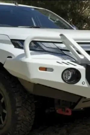 Ironman 4x4 Commercial Deluxe Bull Bar (Triton MR) Today Only