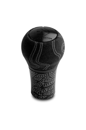 Momo Gear Knob Ultra Black Edition Editor’s Pick