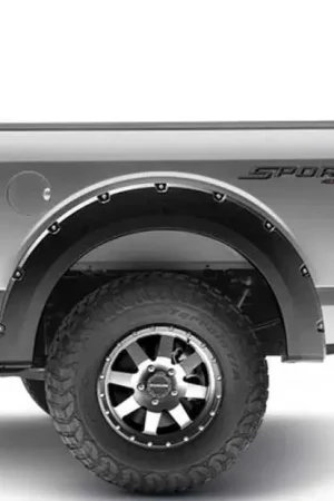 Final Sale Bushwacker Pocket Style Fender Flares 67.1/78.9/97.6" Bed 2pc (F-150 Styleside 15-17)