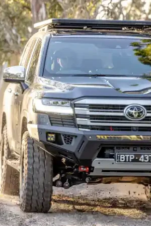 Ironman 4x4 Raid Bull Bar - Pre-Primed for Colour Coding (Landcruiser 300 Series 22+) Buy Today